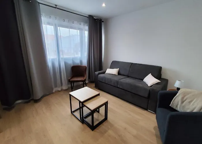 Le Sable Fin, Proche Mer, Calme Et Détente